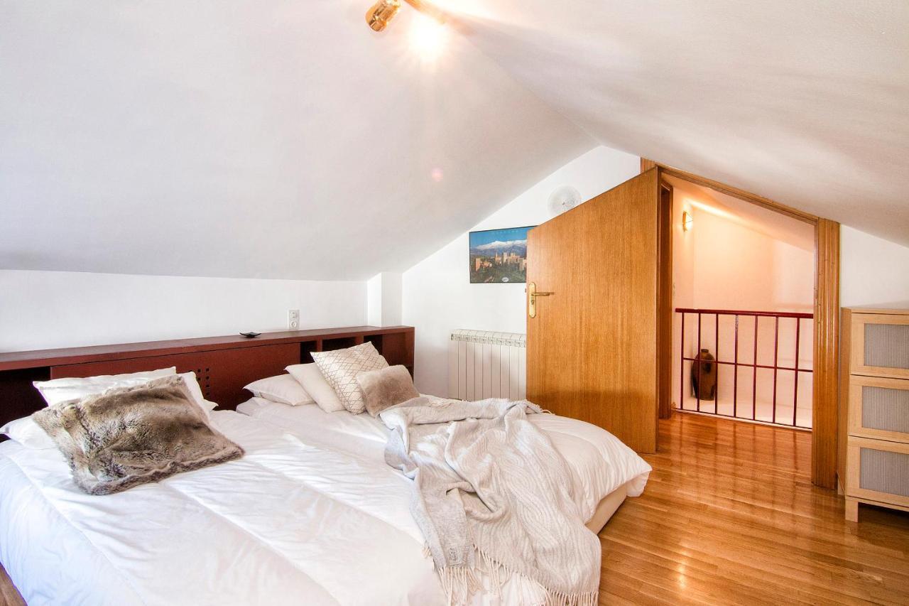 Imeda Triplex Mulhacen Apartment เซียร์ราเนบาดา ภายนอก รูปภาพ